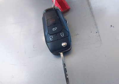 2019 Ford Transit Connect Xl, daño Left & Right Side, Iaai lote 46210009, foto 11 de 17