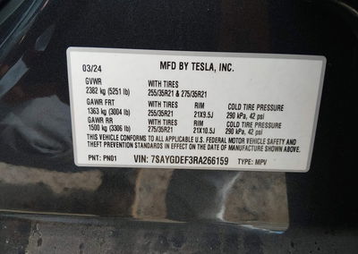2024 Tesla Model Y Performance Dual Motor All-wheel Drive, uszkodzenie: Zalanie, Iaai lot 46182591, zdjęcie 9 z 11