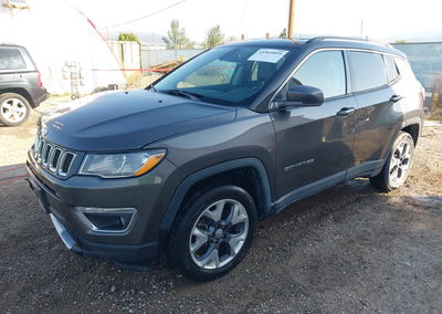 2020 Jeep Compass Limited 4x4, daño Frontal, Iaai lote 45969895, foto 2 de 16