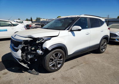 2021 Kia Seltos S, daño Frontal, Copart lote 70837176