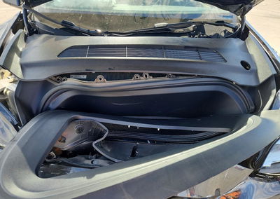 2024 Tesla Model Y, daño Frontal, Copart lote 67742386, foto 11 de 15