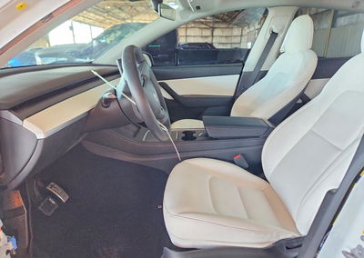 2022 Tesla Model Y, daño Frontal, Copart lote 69004566, foto 7 de 14