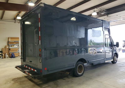 2021 Ford Transit Delivery Truck, uszkodzenie: Drobne wgniecenia/zarysowania, Copart lot 69055756, zdjęcie 3 z 13