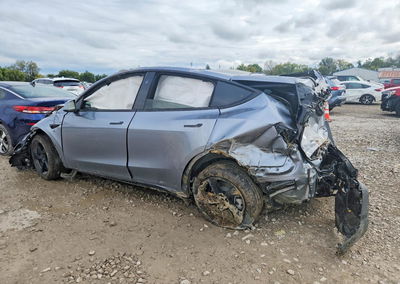 2026 Tesla Model Y, uszkodzenie: Dachowanie, Copart lot 69568616, zdjęcie 2 z 12