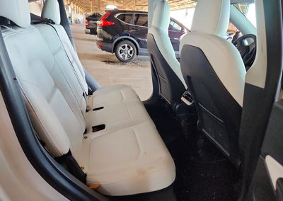 2022 Tesla Model Y, daño Frontal, Copart lote 69004566, foto 11 de 14
