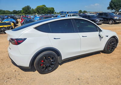 2023 Tesla Model Y, uszkodzenie: Przód, Copart lot 64448916, zdjęcie 3 z 15