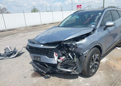 2025 Kia Sportage Ex, Front End damage, Iaai lot 44690175, photo 6 of 16