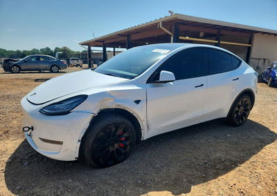 2023 Tesla Model Y, daño Frontal, Copart lote 64448916