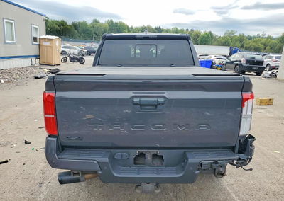 2024 Toyota Tacoma Trd Sport, daño Trasero, Copart lote 68514336, foto 6 de 14