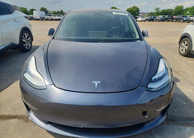2020 Tesla Model 3, daño Lateral, Copart lote 54017316, foto 5 de 12