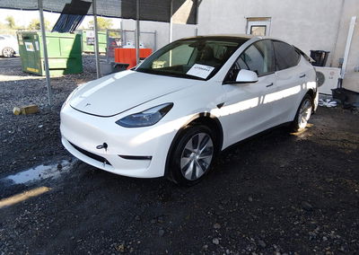 2023 Tesla Model Y Awd/long Range Dual Motor All-wheel Drive, Rear damage, Iaai lot 45906044, photo 2 of 19