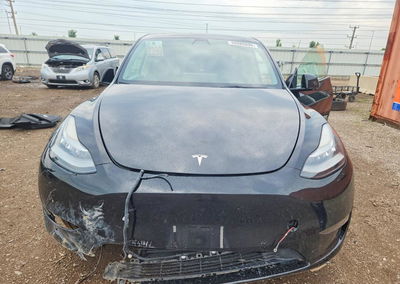 2022 Tesla Model Y, daño Frontal, Copart lote 56080806, foto 5 de 14