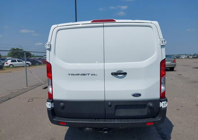 2025 Ford Transit-250, Front End damage, Iaai lot 45781136, photo 17 of 17