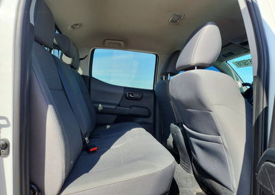 2021 Toyota Tacoma Sr, daño Trasero, Copart lote 70615016, foto 10 de 14