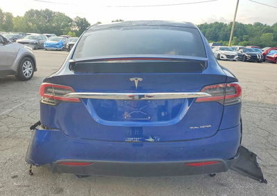 2020 Tesla Model X, uszkodzenie: Przód, Copart lot 62169626, zdjęcie 6 z 12