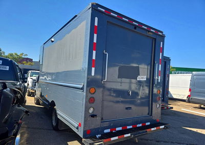 2021 Ford Transit Delivery Truck, Minor Dents/Scratches damage, Copart lot 70427226, photo 2 of 13