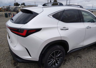 2025 Lexus Nx 350h Premium, daño Lateral derecho, Iaai lote 45997746, foto 17 de 18