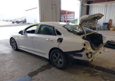 2021 Kia K5 Lxs, uszkodzenie: Tył, Iaai lot 45946017, zdjęcie 3 z 17