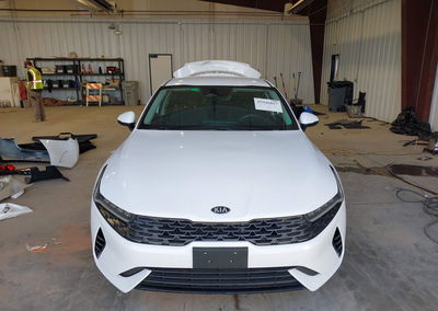 2021 Kia K5 Lxs, uszkodzenie: Tył, Iaai lot 45946017, zdjęcie 13 z 17