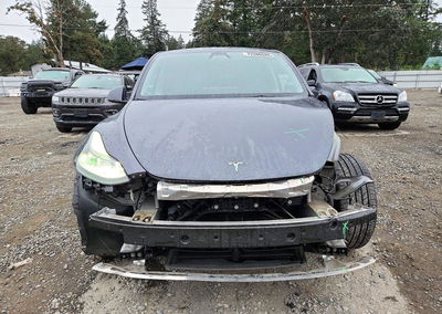 2023 Tesla Model Y, daño Frontal, Copart lote 72386526, foto 5 de 14
