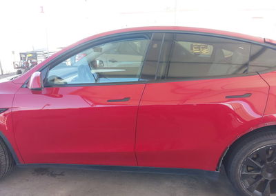 2023 Tesla Model Y Awd/long Range Dual Motor All-wheel Drive, daño Trasero, Iaai lote 46307449, foto 15 de 20