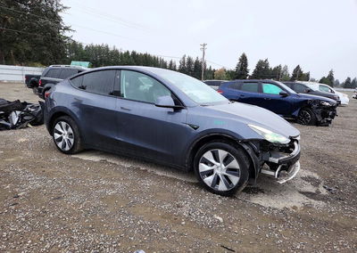 2023 Tesla Model Y, daño Frontal, Copart lote 72386526, foto 4 de 14
