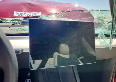 2023 Tesla Model Y, daño Frontal, Copart lote 68824586, foto 9 de 14