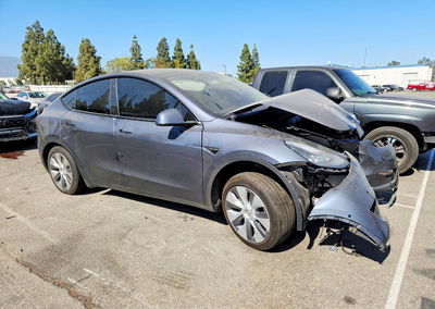 2022 Tesla Model Y, uszkodzenie: Całe nadwozie, Copart lot 62544446, zdjęcie 4 z 14