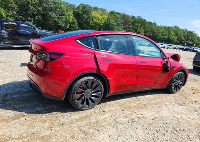 2023 Tesla Model Y, daño Frontal, Copart lote 68824586, foto 3 de 14