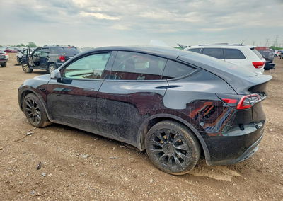 2022 Tesla Model Y, daño Frontal, Copart lote 56080806, foto 2 de 14