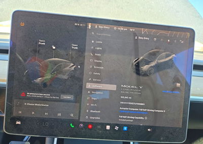 2020 Tesla Model Y, daño Lateral, Copart lote 72753666, foto 9 de 12