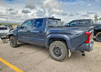 2024 Toyota Tacoma Trd Sport, uszkodzenie: Zalanie, Copart lot 70190566, zdjęcie 2 z 12