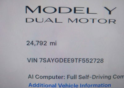 2026 Tesla Model Y, uszkodzenie: Lewy tył, Iaai lot 45950419, zdjęcie 14 z 15