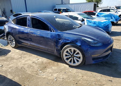 2022 Tesla Model 3, daño Lateral, Copart lote 53959956, foto 4 de 16