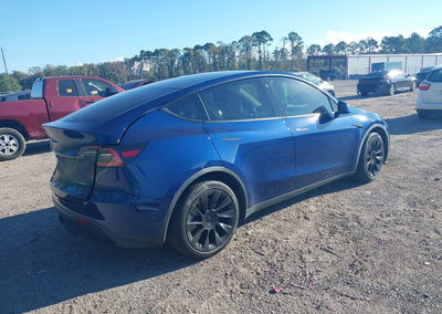 2021 Tesla Model Y Long Range Dual Motor All-wheel Drive, пошкодження: Задня частина, Iaai лот 46258375, фото 4 з 18