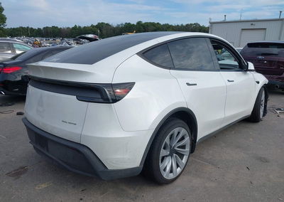 2026 Tesla Model Y All-wheel Drive/long Range Launch Series/premium All-wheel Drive, uszkodzenie: Przód, Iaai lot 46123571,