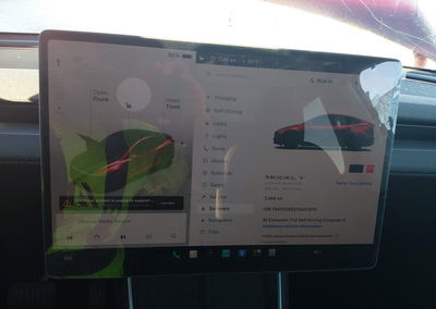 2026 Tesla Model Y All-wheel Drive/long Range Launch Series/premium All-wheel Drive, uszkodzenie: Prawy przód, Iaai lot
