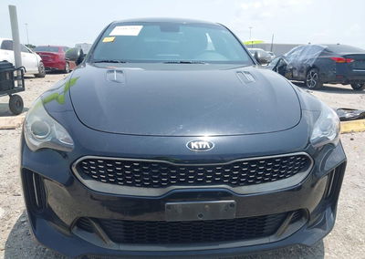 2020 Kia Stinger Gt-line, daño Lateral izquierdo, Iaai lote 45482395, foto 13 de 18