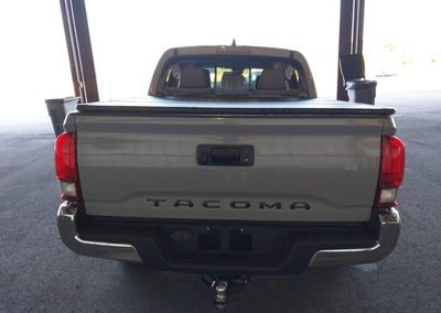 2021 Toyota Tacoma Sr5 V6, daño Frontal, Iaai lote 46120804, foto 17 de 22