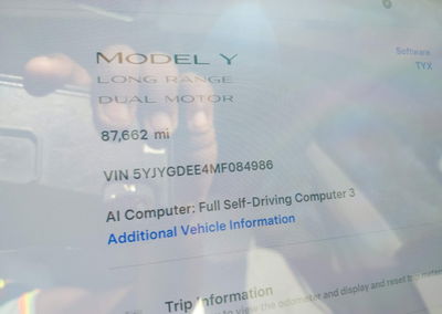 2021 Tesla Model Y Long Range Dual Motor All-wheel Drive, пошкодження: Задня частина, Iaai лот 46258375, фото 7 з 18