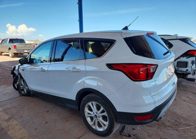 2019 Ford Escape Se, uszkodzenie: Przód, Copart lot 68437406, zdjęcie 2 z 15