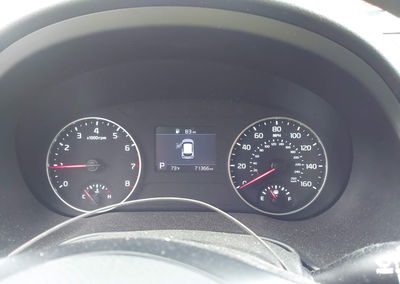 2021 Kia Seltos Lx, Front End damage, Iaai lot 46139007, photo 7 of 17