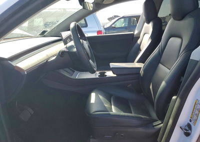 2022 Tesla Model Y, daño Trasero, Copart lote 68538736, foto 7 de 13