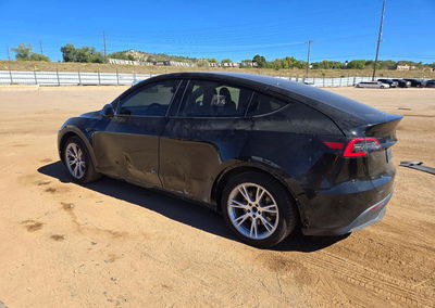 2020 Tesla Model Y, daño Lateral, Copart lote 72753666, foto 2 de 12