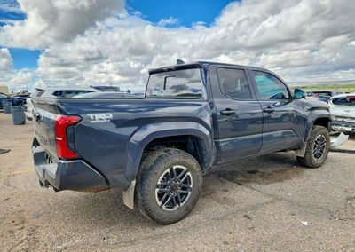 2024 Toyota Tacoma Trd Sport, uszkodzenie: Zalanie, Copart lot 70190566, zdjęcie 3 z 12