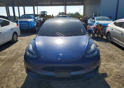 2022 Tesla Model 3, daño Lateral, Copart lote 53959956, foto 5 de 16