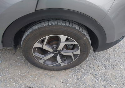 2020 Kia Sportage Lx, daño Front & Rear, Iaai lote 45906326, foto 11 de 16