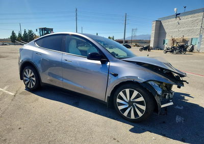 2026 Tesla Model Y, uszkodzenie: Przód, Copart lot 67728226, zdjęcie 4 z 16