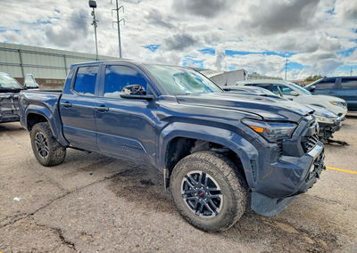 2024 Toyota Tacoma Trd Sport, uszkodzenie: Zalanie, Copart lot 70190566, zdjęcie 4 z 12