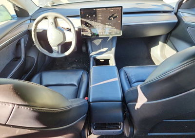 2022 Tesla Model 3, daño Frontal, Copart lote 71942006, foto 8 de 13